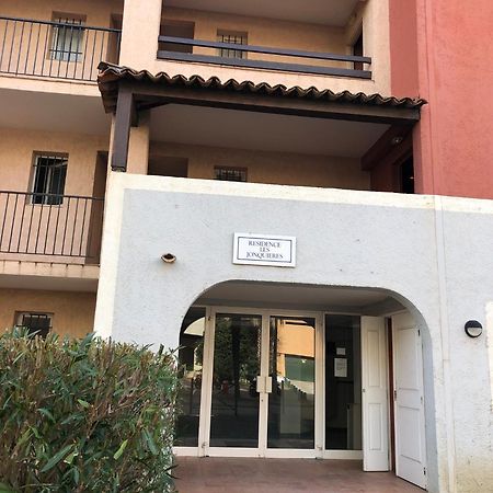 Le Sud Plage Et Piscine Gassin Exterior photo